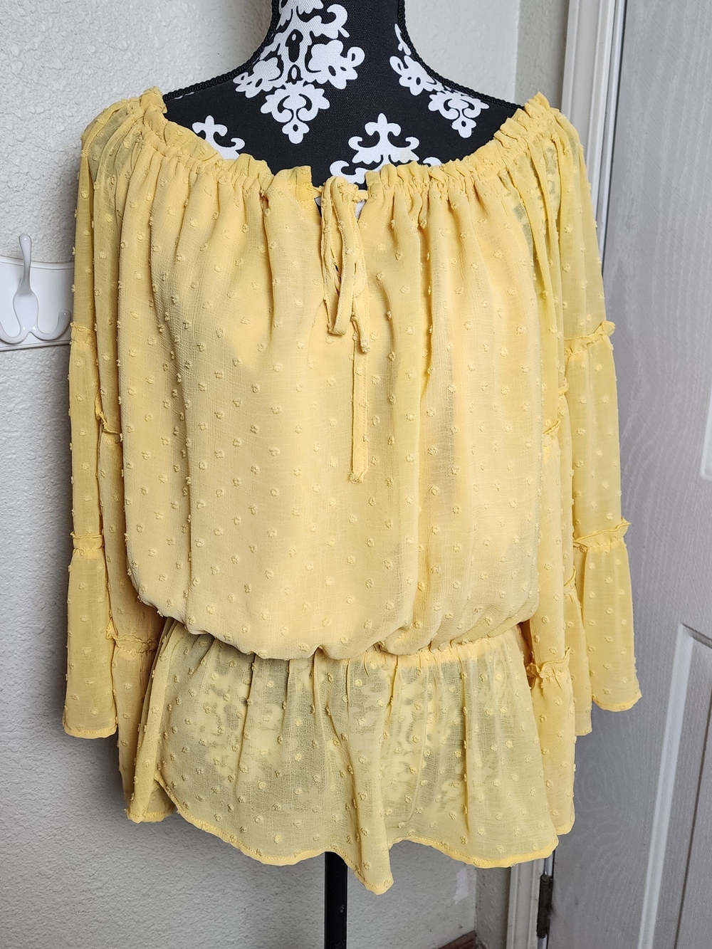 JODIFL Yellow Peasant Blouse Swiss Dot Pattern Long Flowy Sleeves Size Large
